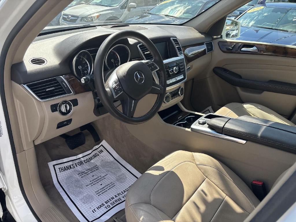 2015 Mercedes-Benz M-Class Image 8
