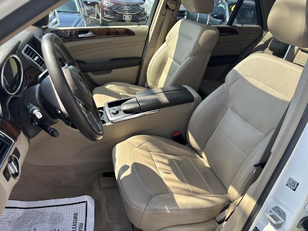 2015 Mercedes-Benz M-Class Image 9