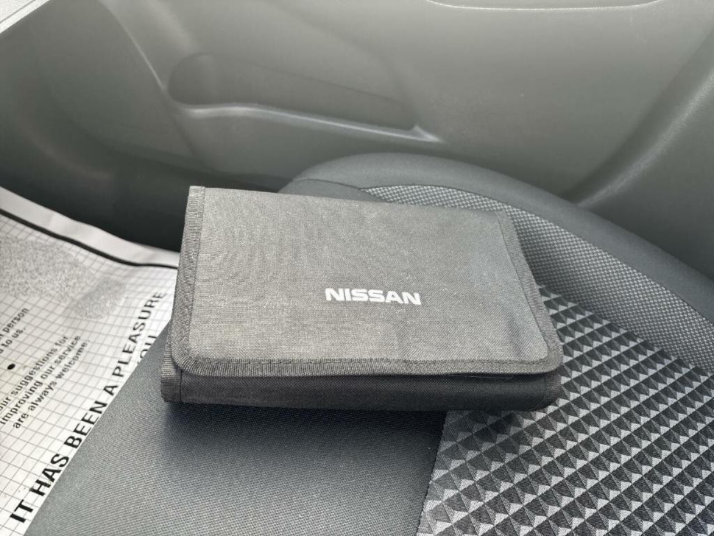 2020 Nissan Versa Image 18