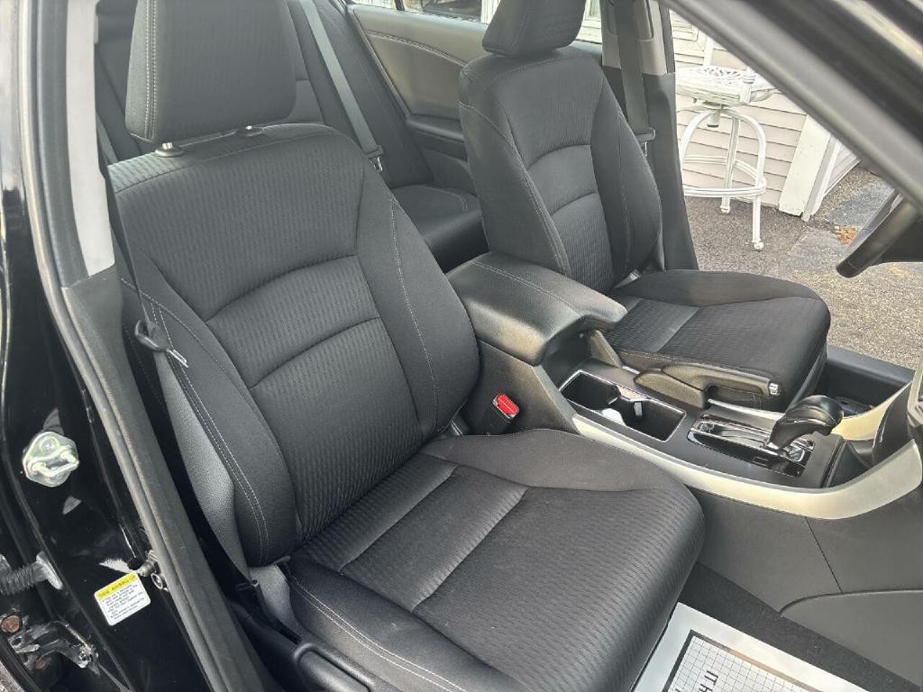 2015 Honda Accord Image 13