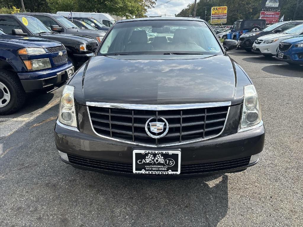 2008 Cadillac DTS Image 3