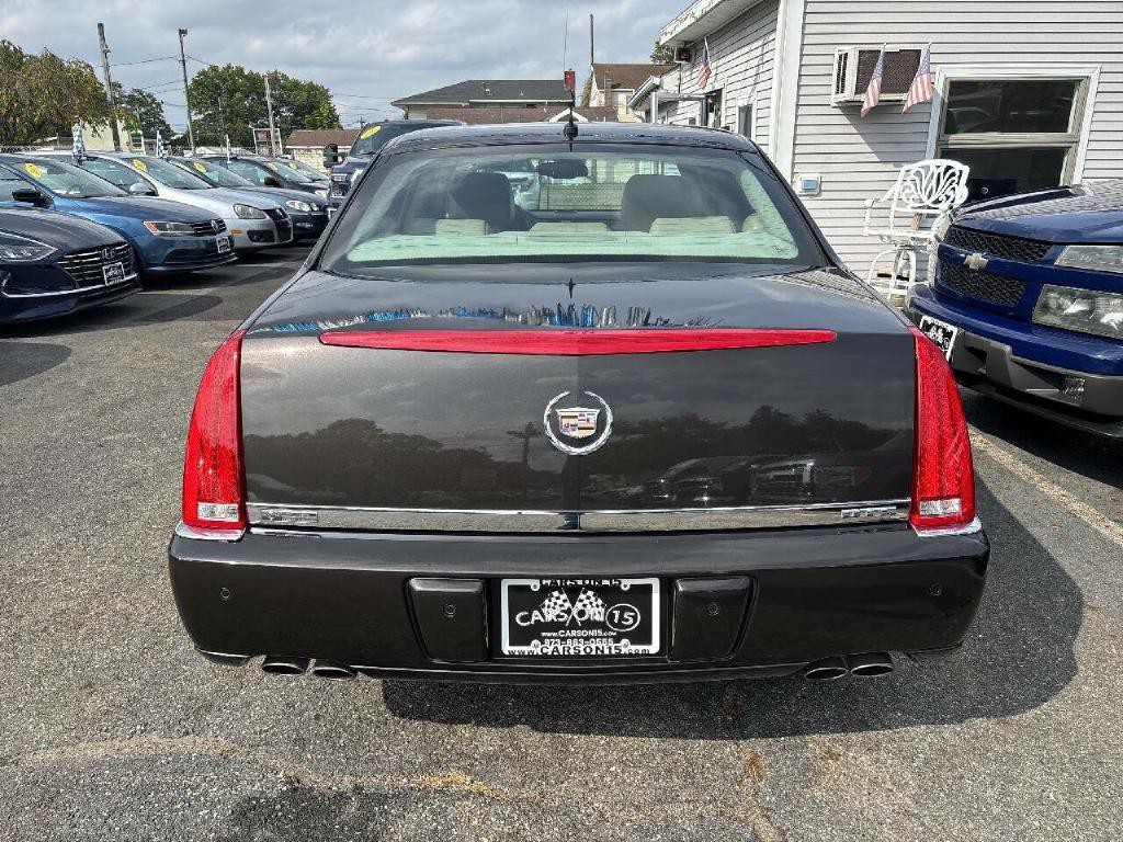 2008 Cadillac DTS Image 6