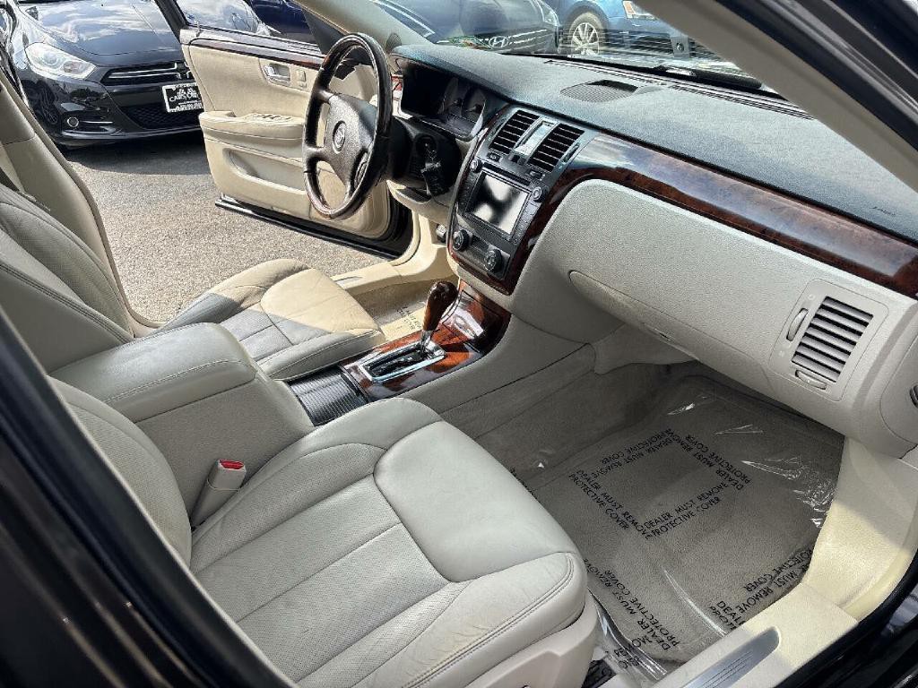 2008 Cadillac DTS Image 9