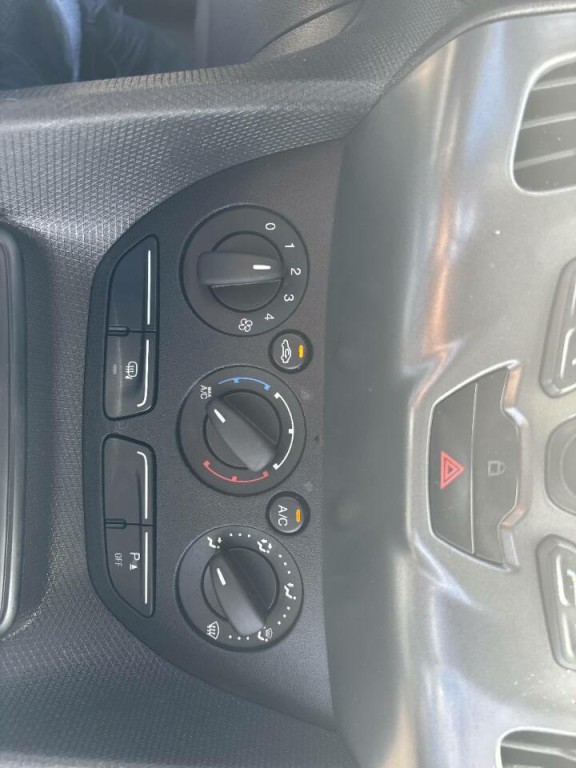2016 Ford Transit Connect Image 17