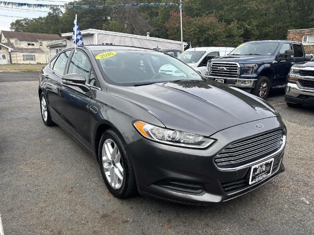 2016 Ford Fusion Image 4