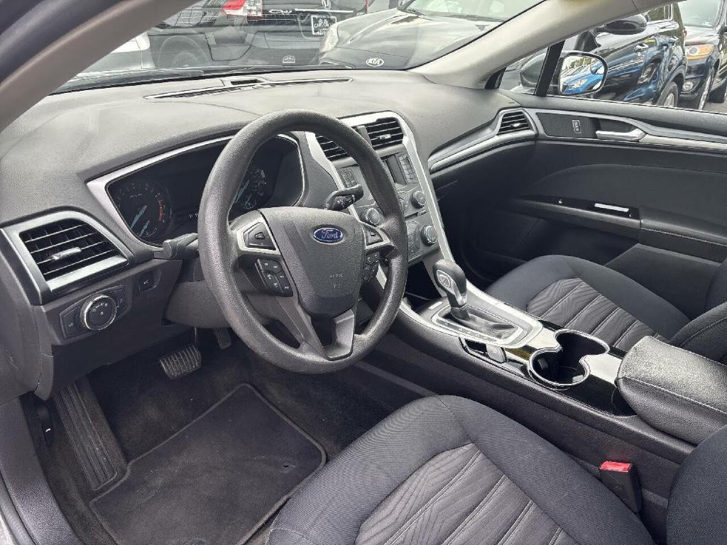 2016 Ford Fusion Image 8