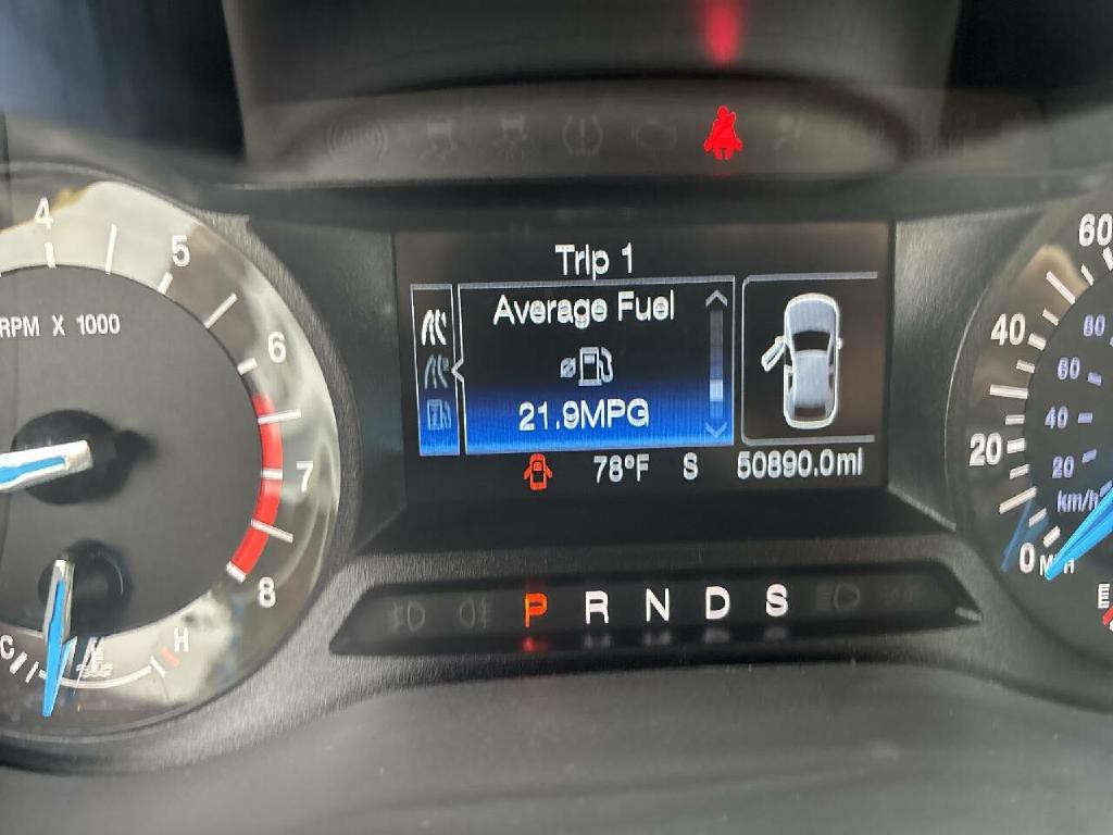 2016 Ford Fusion Image 22
