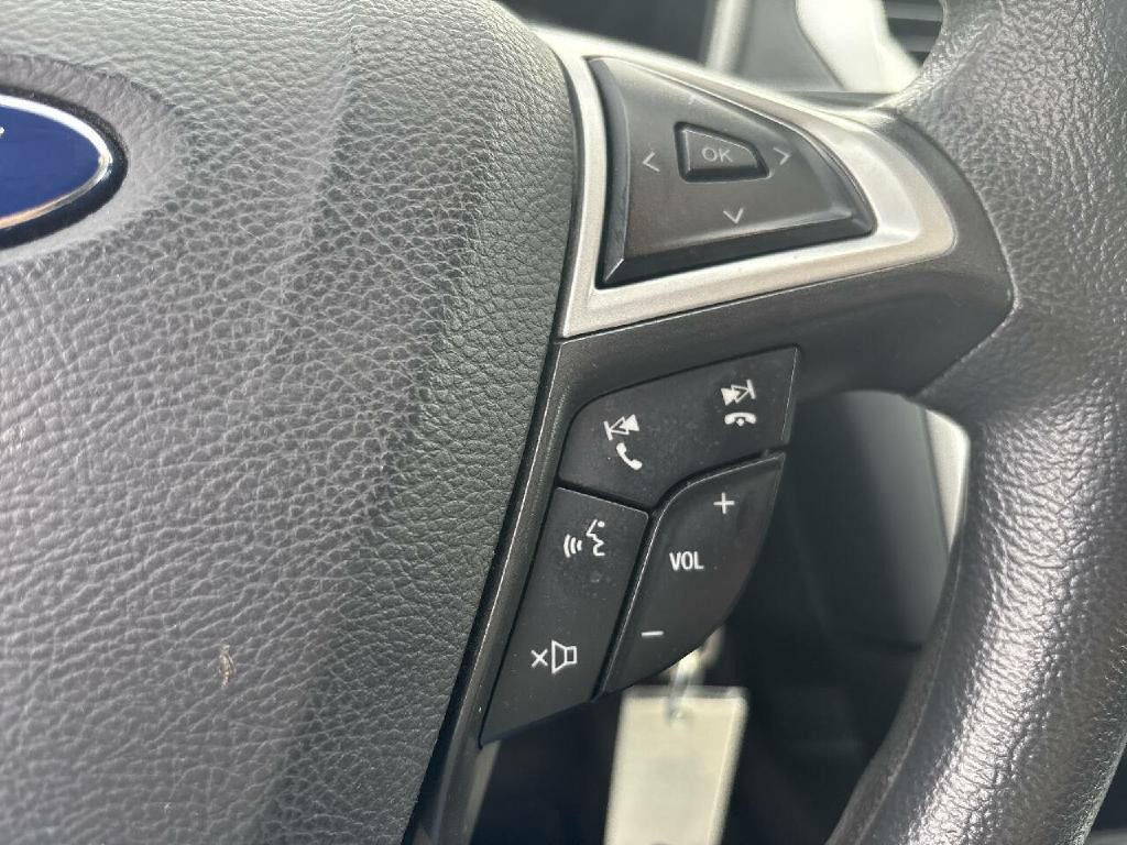 2016 Ford Fusion Image 23