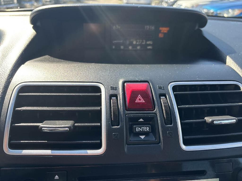 2018 Subaru Forester Image 27