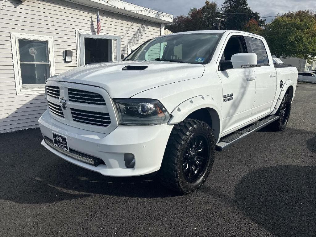 2014 RAM 1500 Image 2