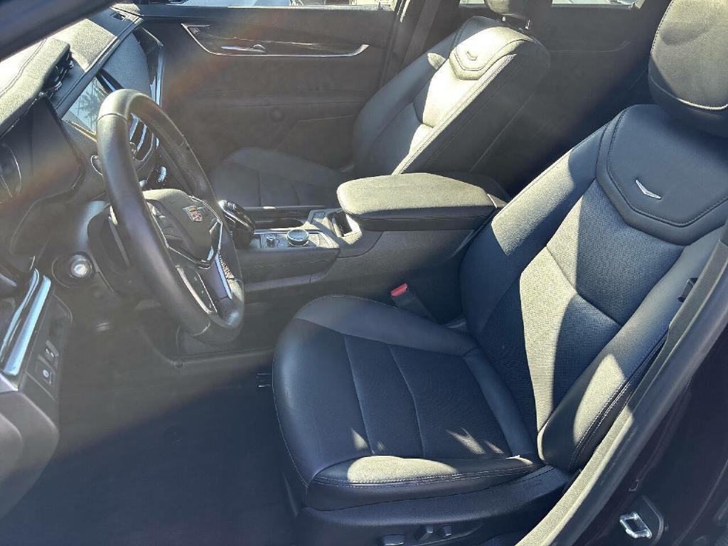 2007 Cadillac DTS Image 32