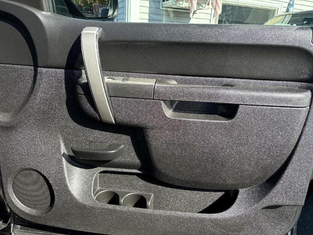 2011 Chevrolet Silverado 1500 Image 13