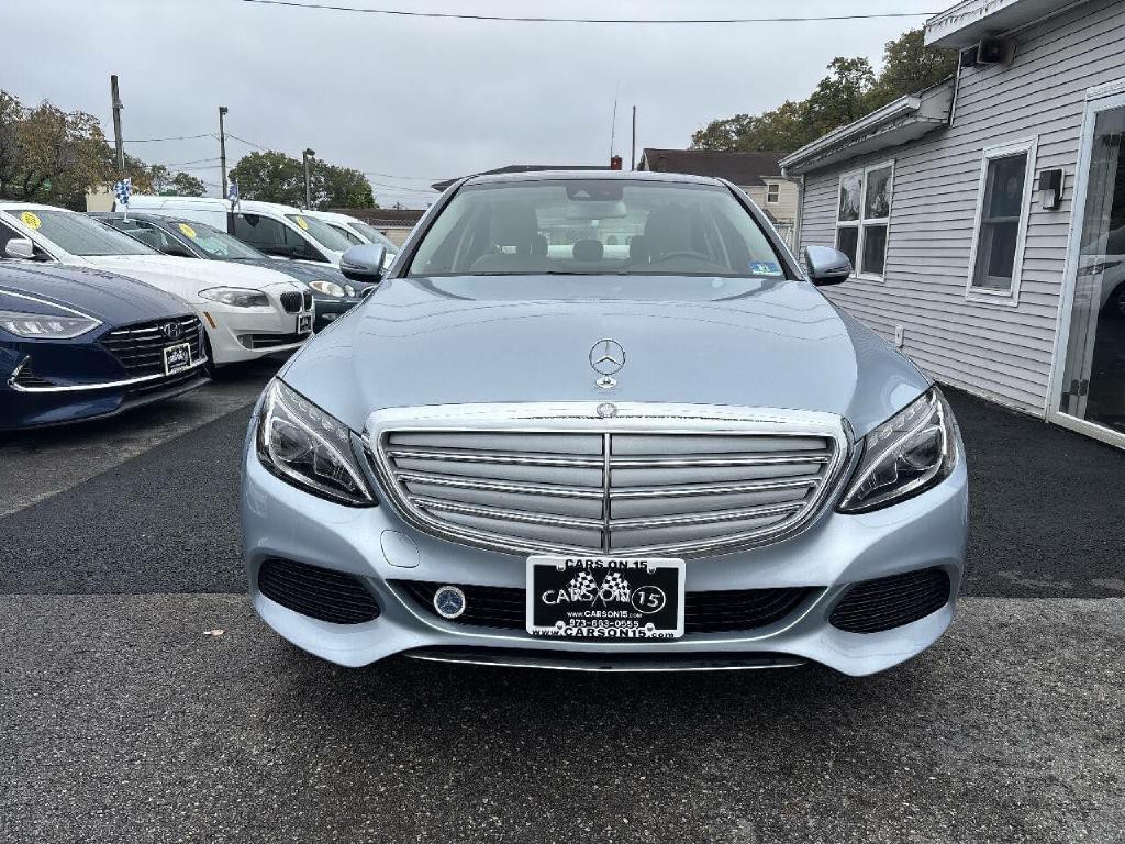 2016 Mercedes-Benz C-Class Image 3