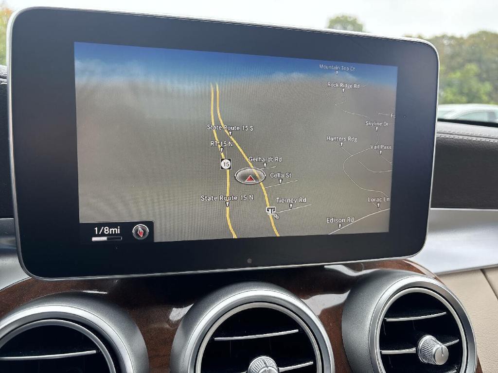 2016 Mercedes-Benz C-Class Image 20