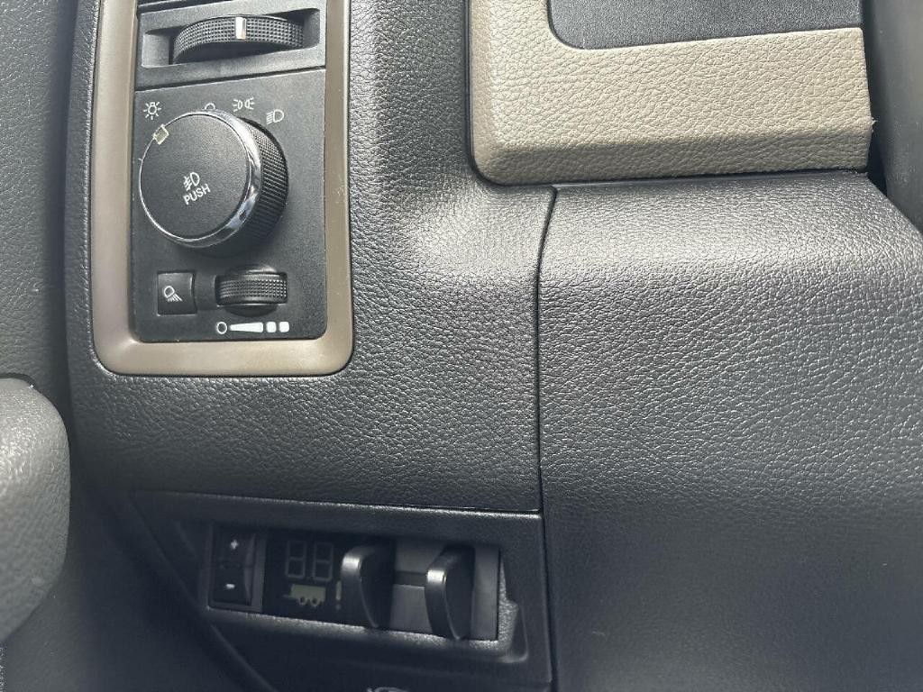 2012 RAM 1500 Image 21
