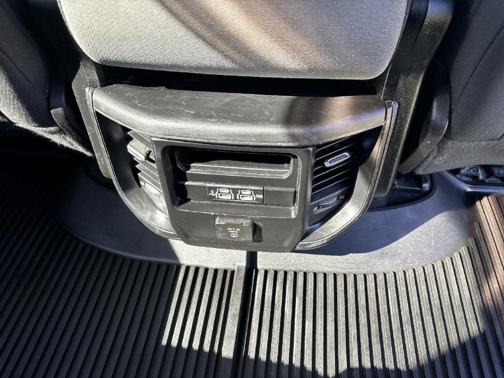 2020 RAM 1500 Image 16