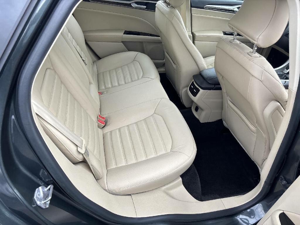 2015 Ford Fusion Image 13