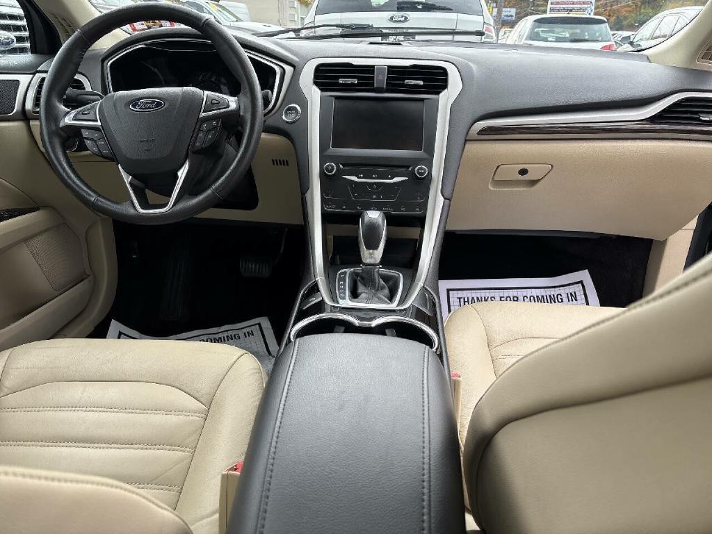 2015 Ford Fusion Image 19