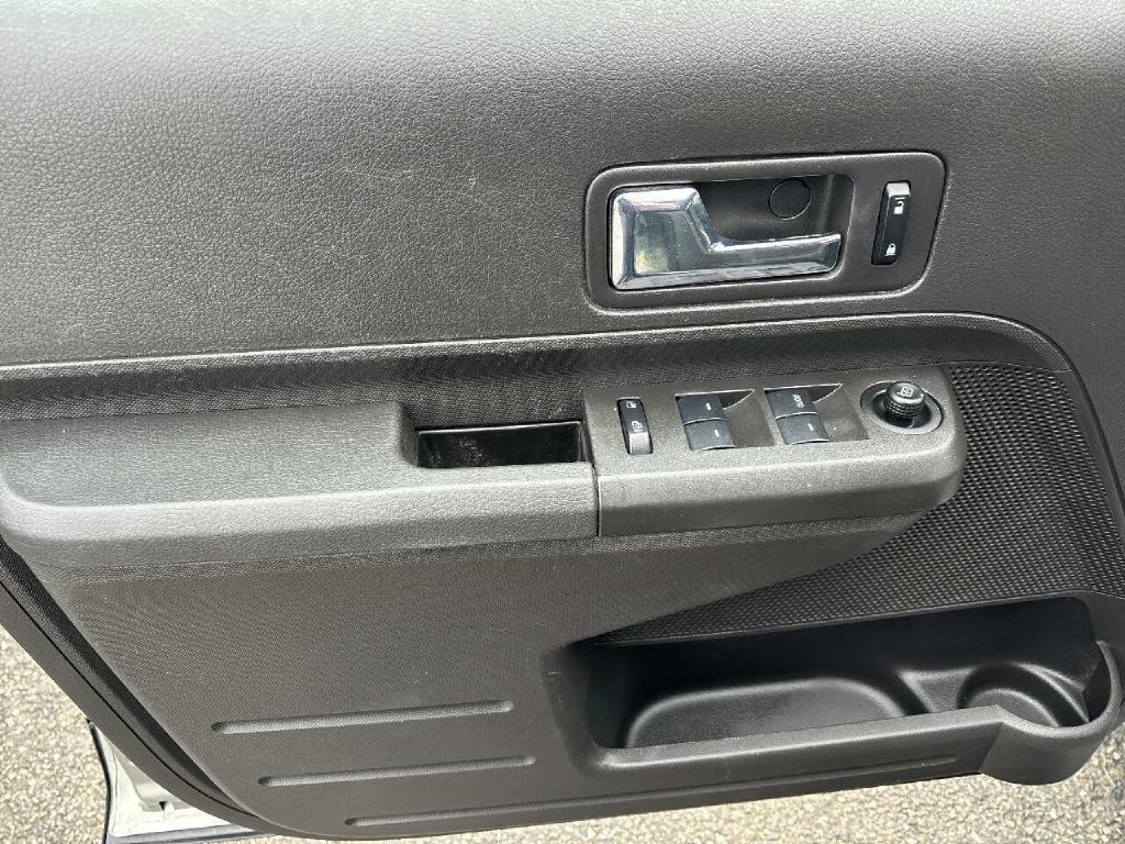 2008 Ford Edge Image 10