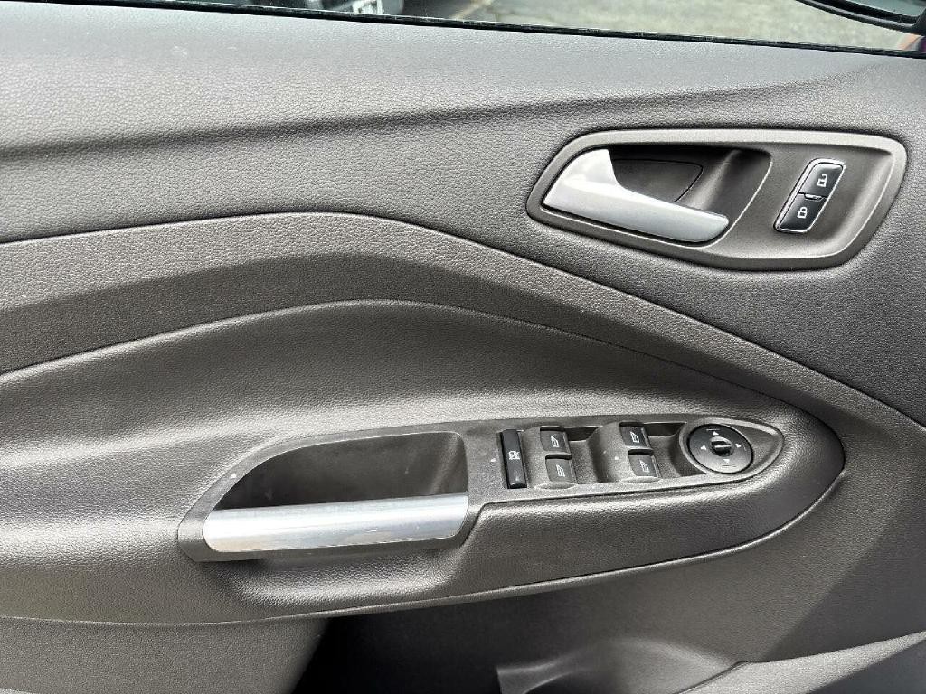 2016 Ford Escape Image 10