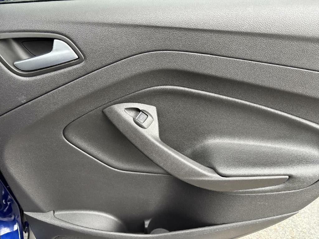 2016 Ford Escape Image 17