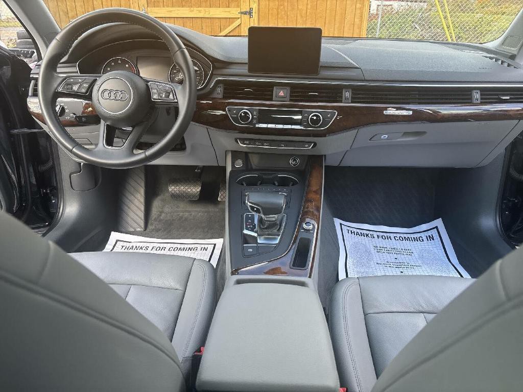 2017 Audi A4 Image 18