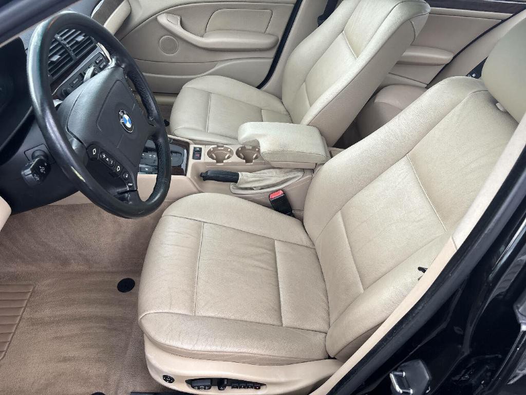 2000 BMW 3 Series Image 9