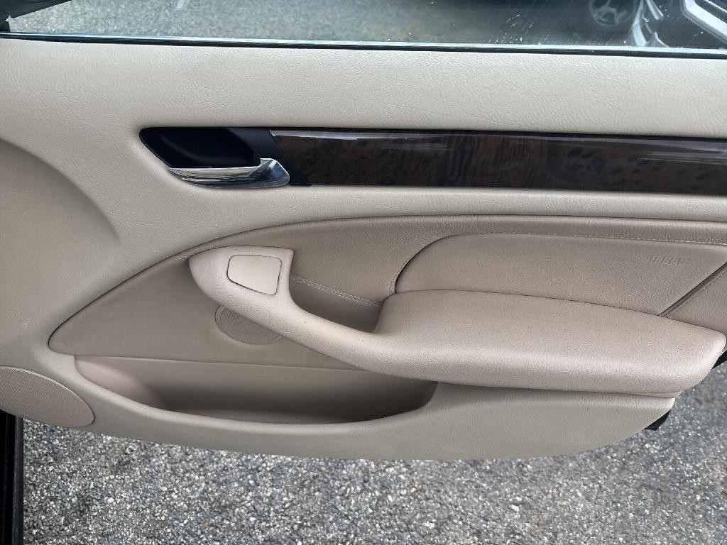 2000 BMW 3 Series Image 15