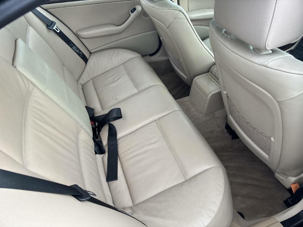 2000 BMW 3 Series Image 16