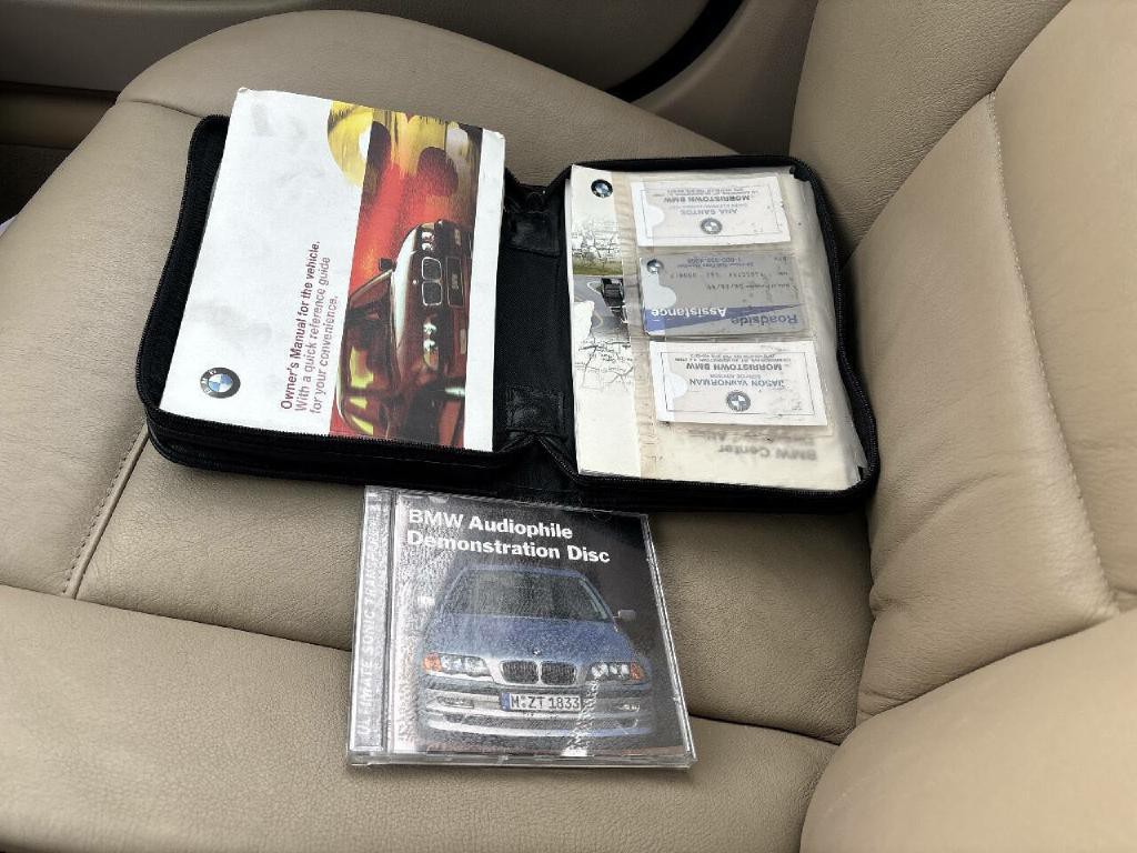 2000 BMW 3 Series Image 24