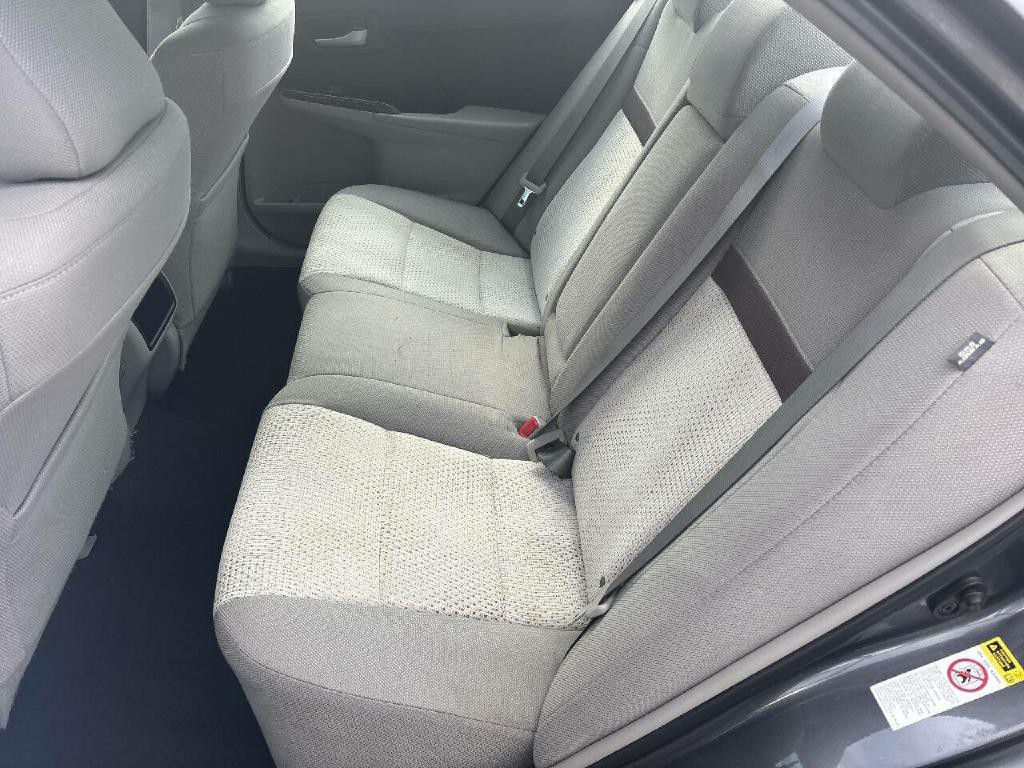 2014 Toyota Camry Image 11