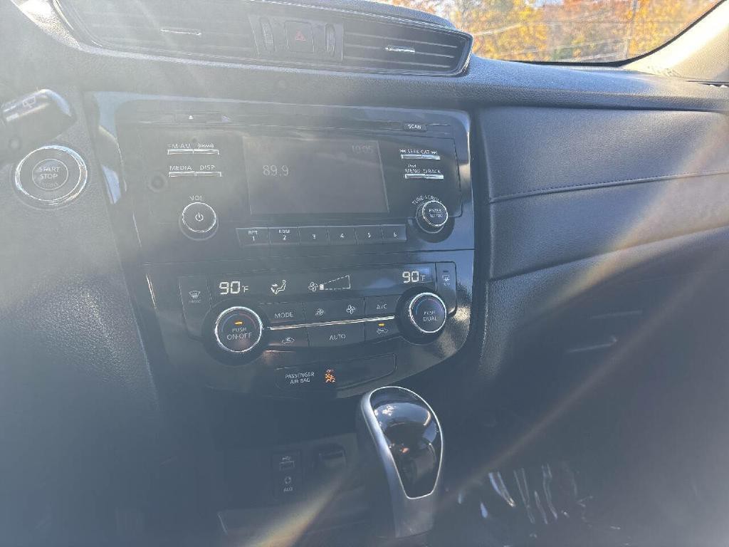 2017 Nissan Rogue Image 20