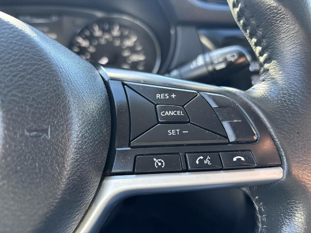 2017 Nissan Rogue Image 21