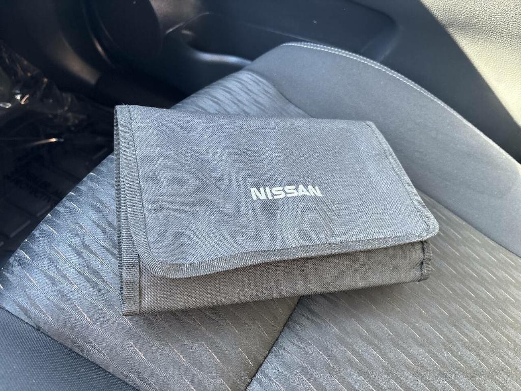 2017 Nissan Rogue Image 27