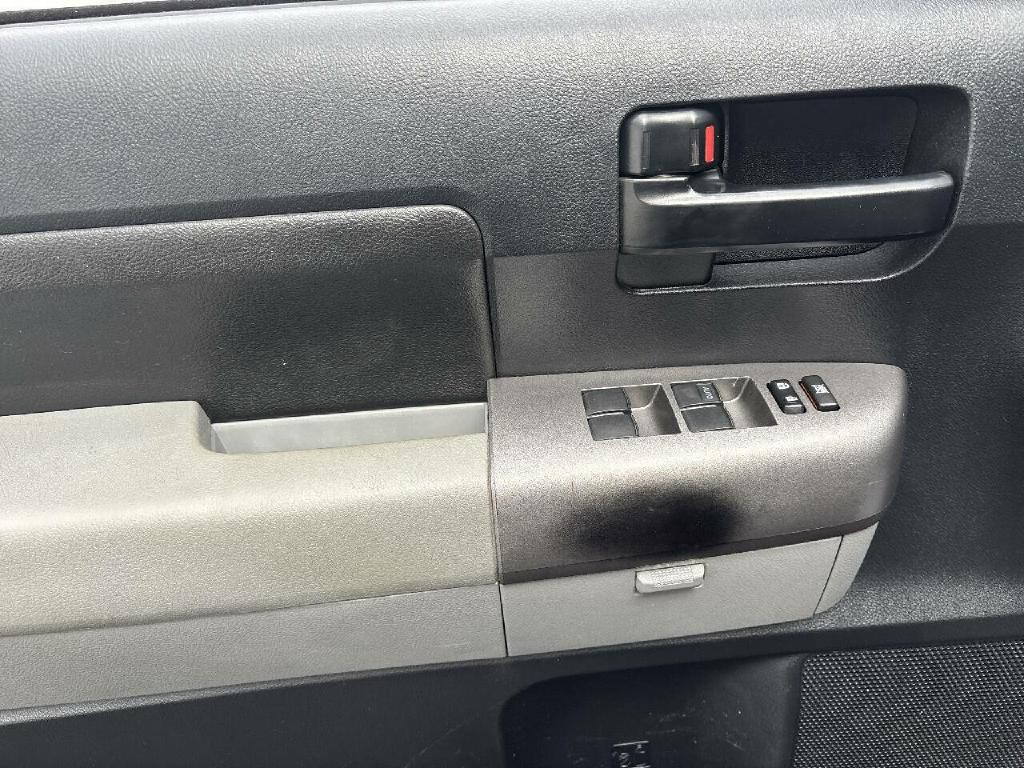 2010 Toyota Tundra Image 10