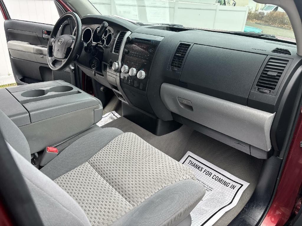 2010 Toyota Tundra Image 12