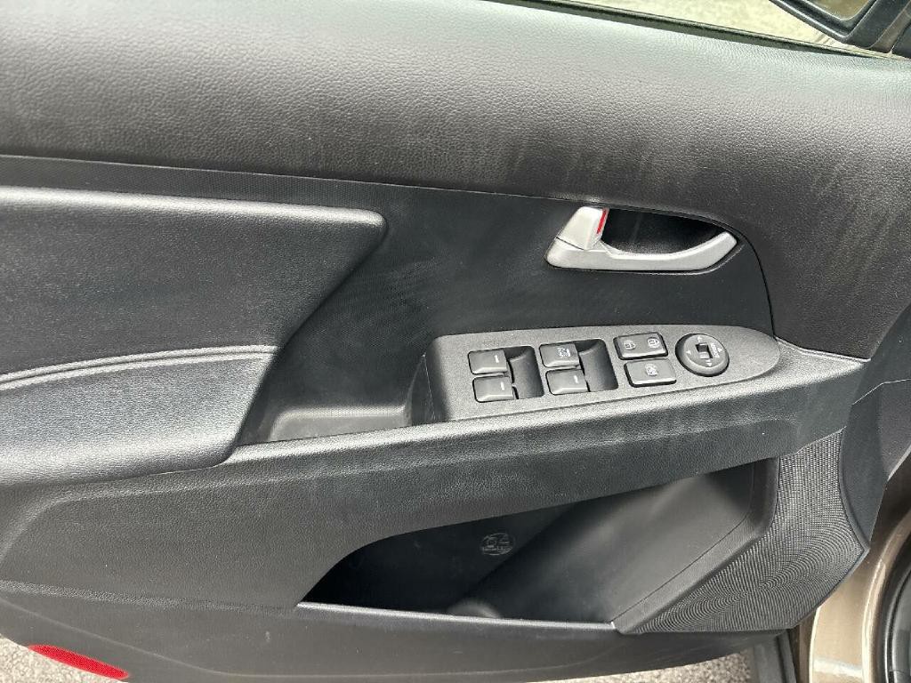 2015 Kia Sportage Image 10