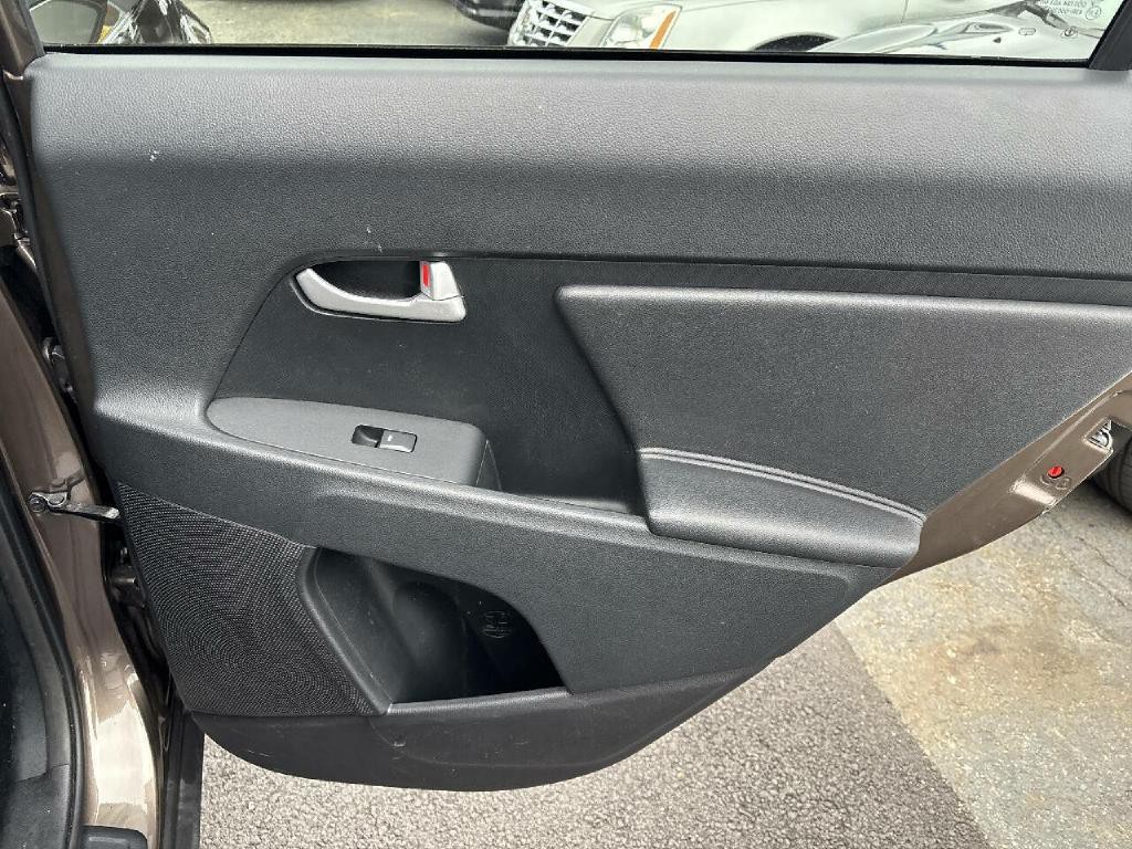 2015 Kia Sportage Image 17