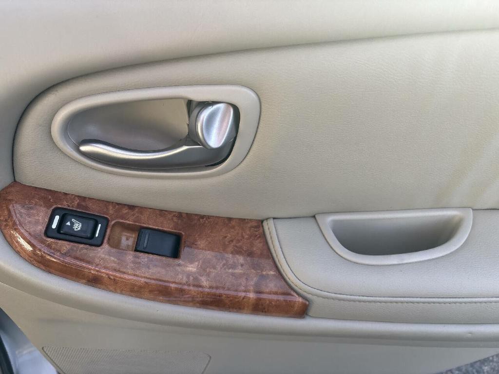 2004 INFINITI I35 Image 20