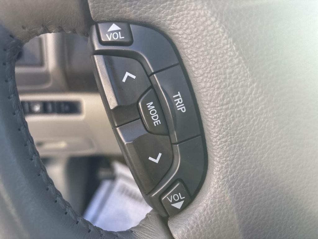 2004 INFINITI I35 Image 21