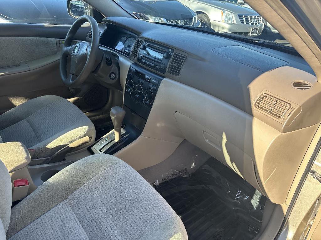 2007 Toyota Corolla Image 12