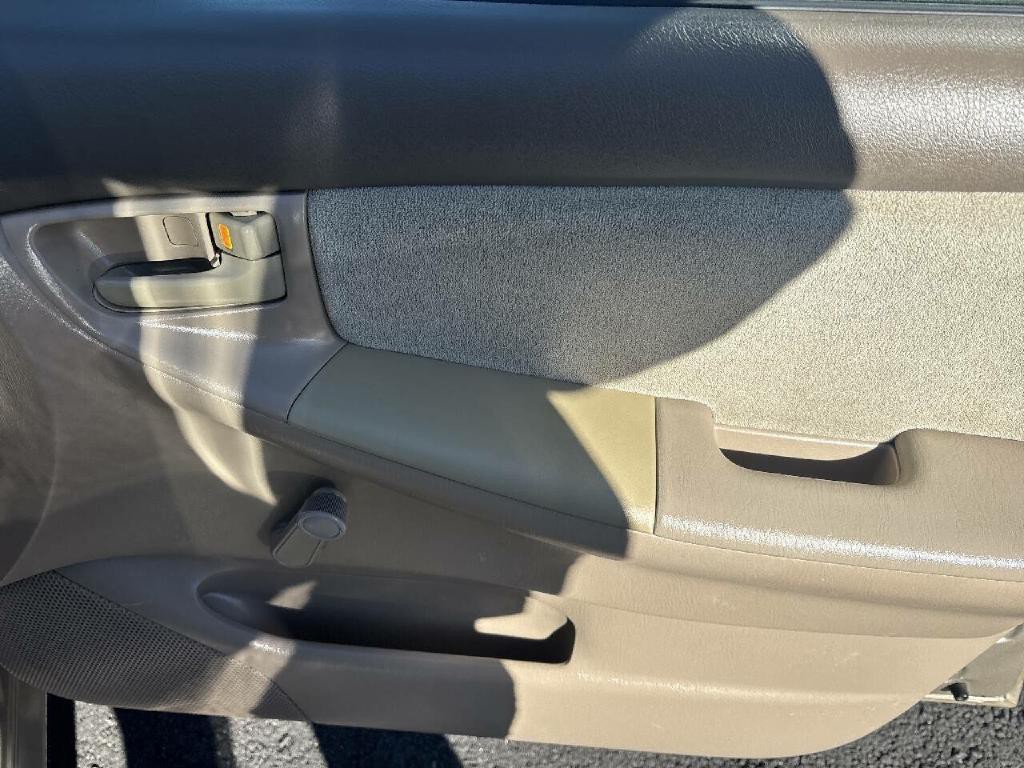 2007 Toyota Corolla Image 14