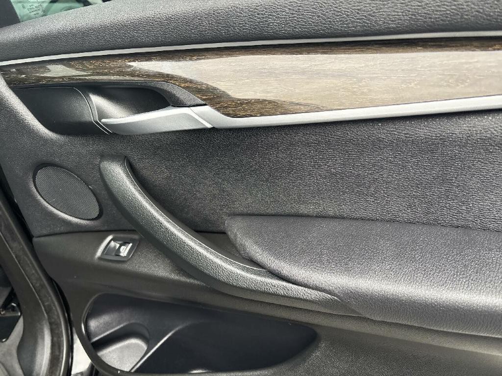 2018 BMW X5 Image 17