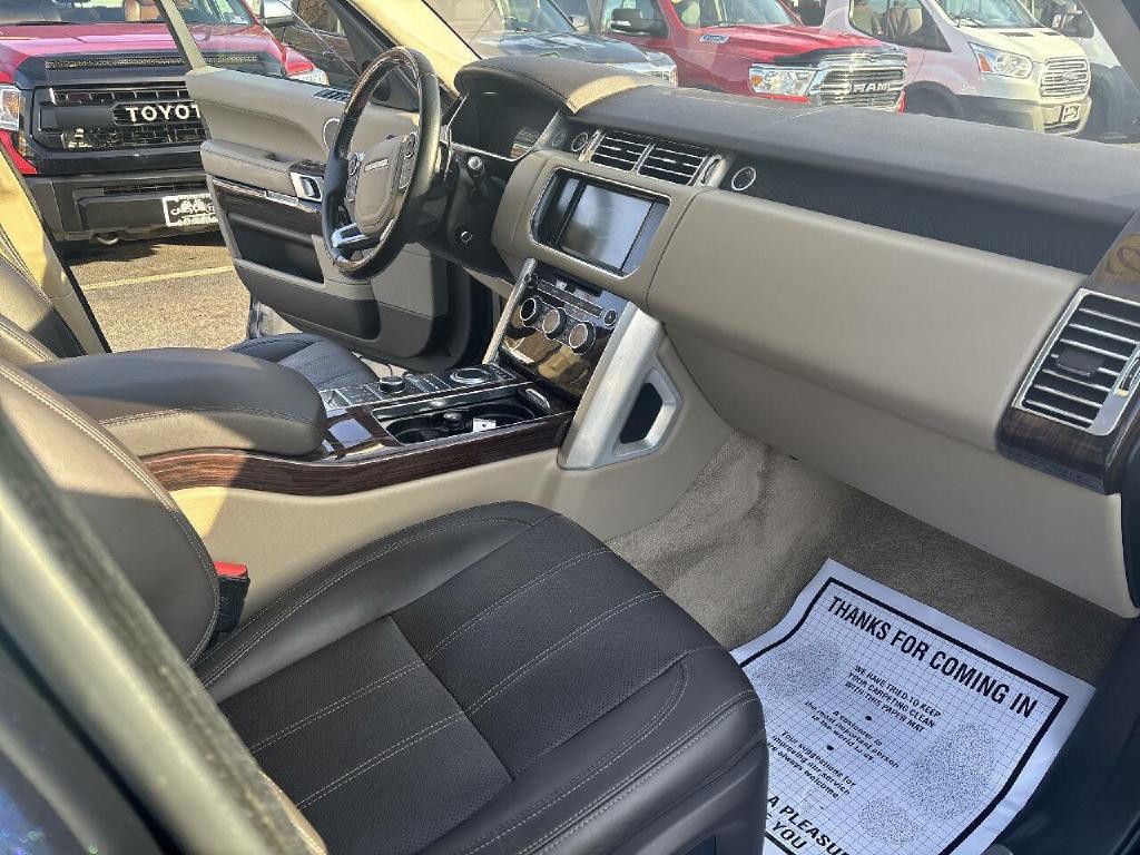 2016 Land Rover Range Rover Image 13