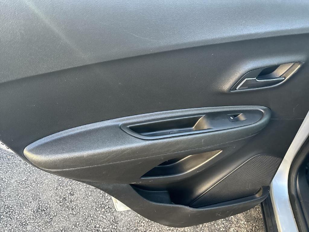 2018 Chevrolet Trax Image 12