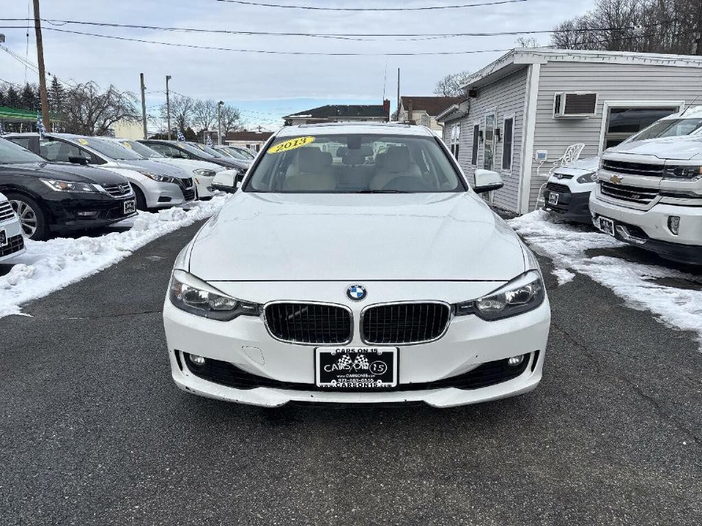 2013 BMW 3 Series Image 3