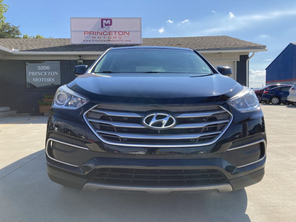 2018 Hyundai Santa Fe Sport Image 2