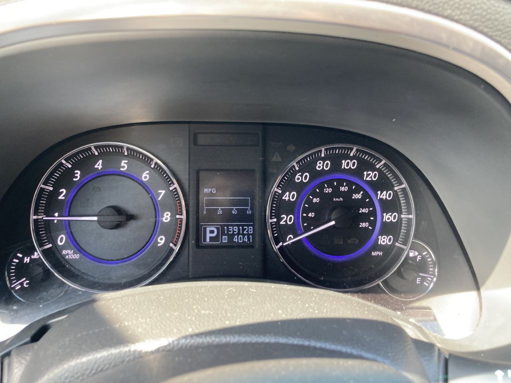 2014 INFINITI QX70 Image 22