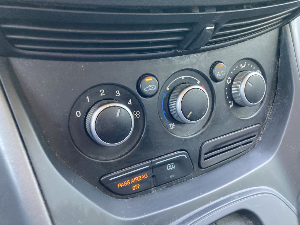 2016 Ford Escape Image 21