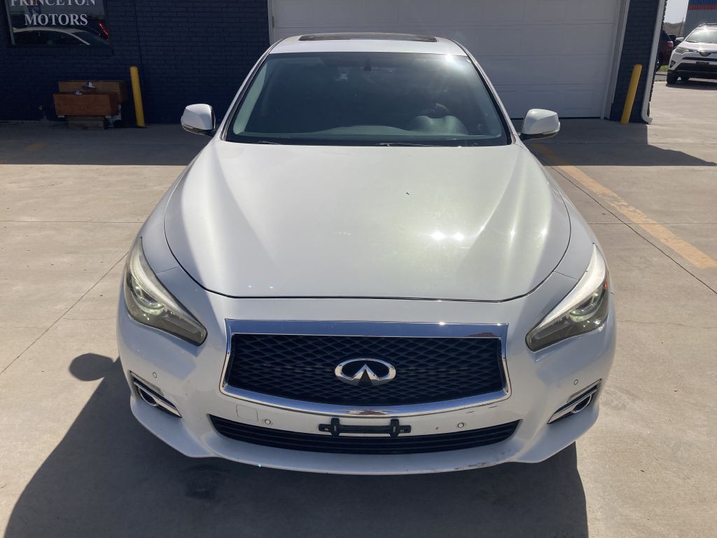 2015 INFINITI Q50 Image 3